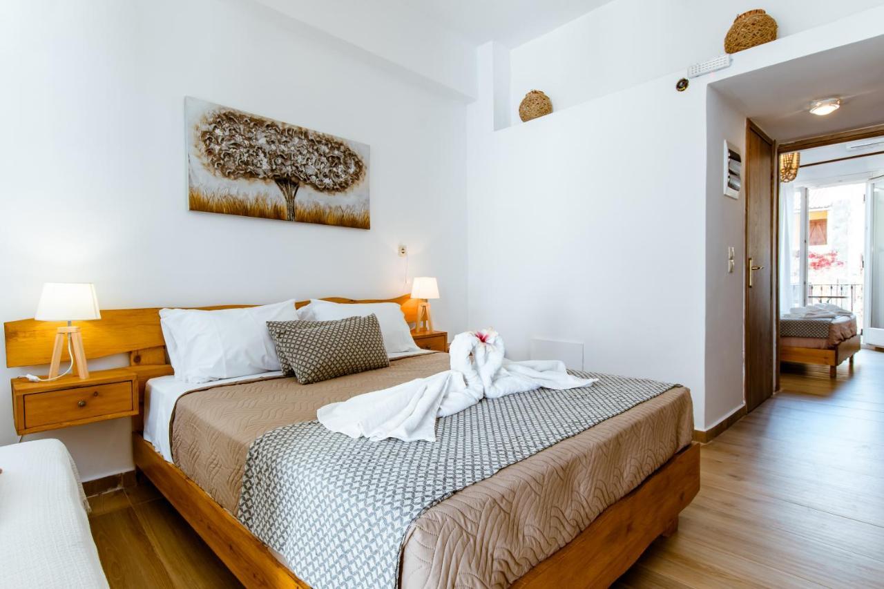 Bozzali Deluxe Hotel Hriszí Aktí Haniá Kültér fotó