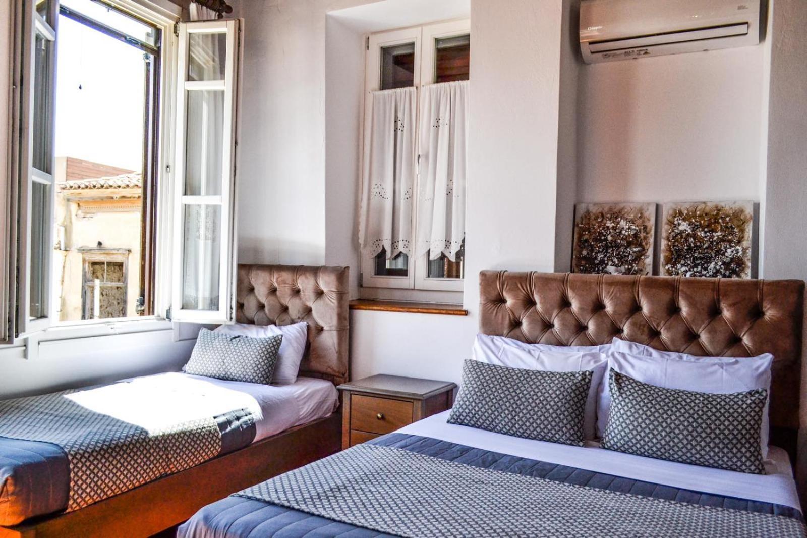 Bozzali Deluxe Hotel Hriszí Aktí Haniá Kültér fotó